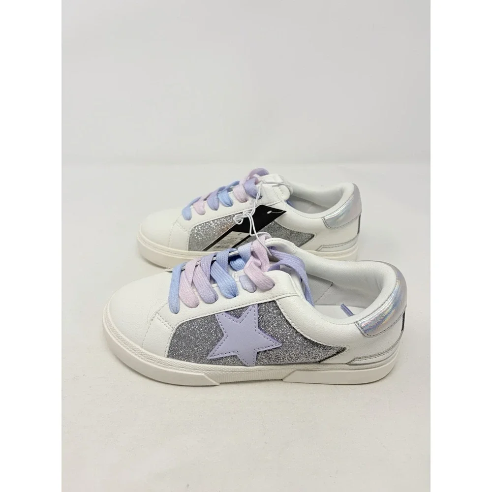 Art Class Youth Girls Size 2 Lace Up Kaitlyn Court Sneakers in Silver/White S2